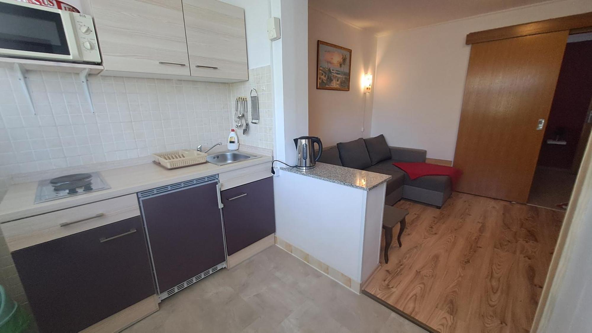 Studio Apartments Maslinik 克尔克 外观 照片